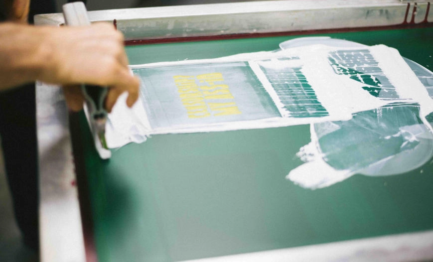 What Exactly Is Silk Screen Printing? 3 Screen Printing Mesh 2