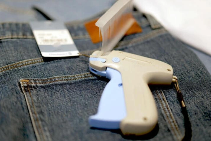Tagging Gun 3